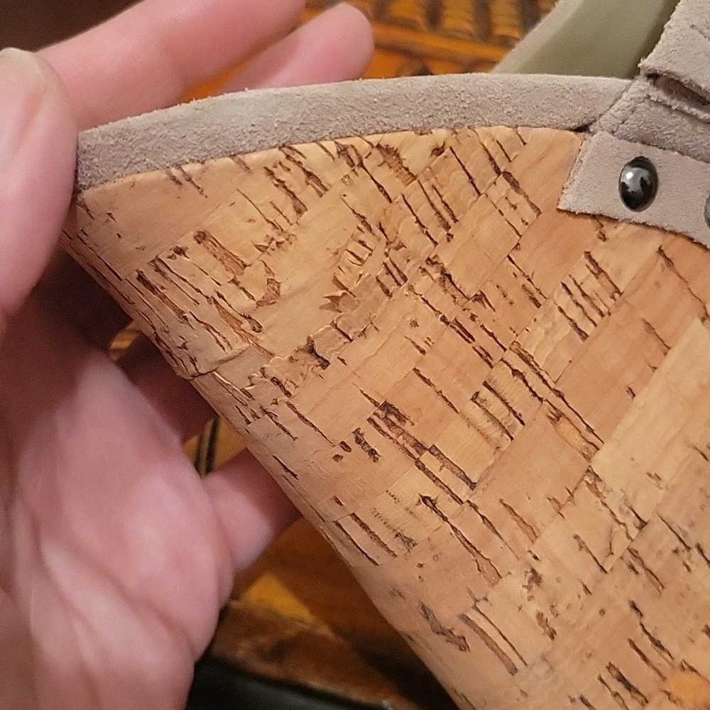 Marc‎ Fisher suede platform wedge sandals